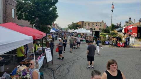 Downtown West Bend Farmers Market - May