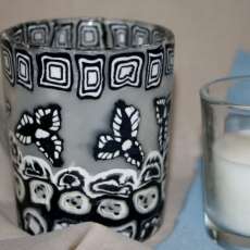 Black and White Clay Candle Holder