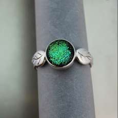 Green Leaves Dichroic Glass and Sterling Silver Ring sz 8.75