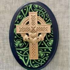 Celtic Cross & Irish Claddagh Sign Plaque