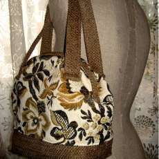 Carpet Bag Dual Upholstery Golden Dove Floral Frame Bag