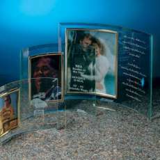 Curved Glass Photo Frame & Gift Items