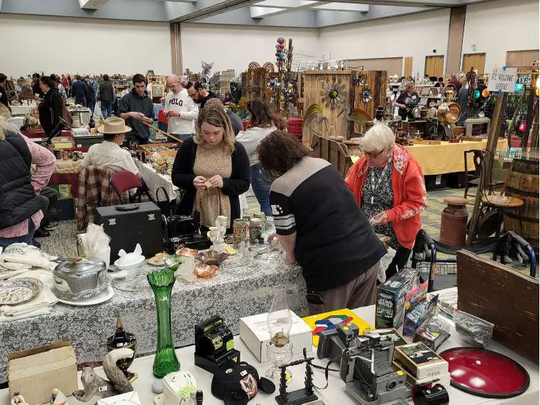 Tanners' Marketplace Antiques and Retro Show- September