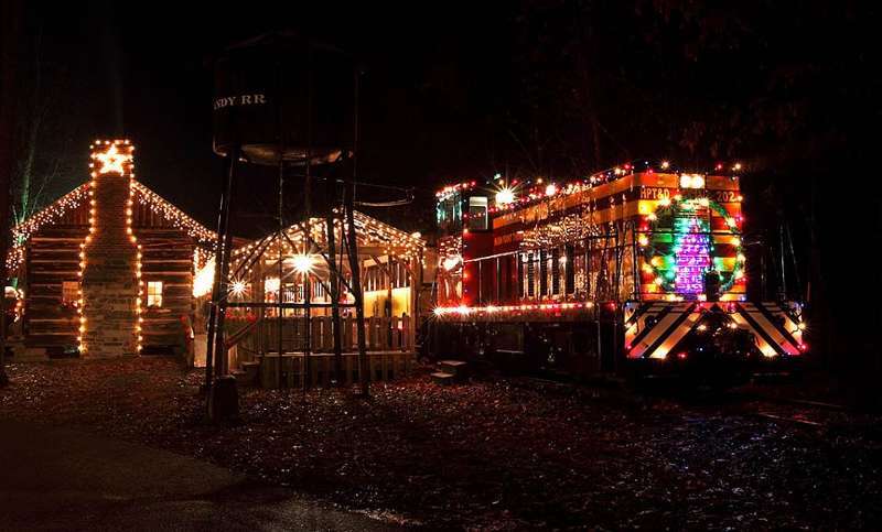 Country Christmas Train - December