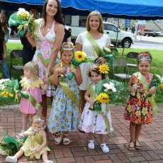 2012 Sunflower Festival Beauty Pageant Queen & Court