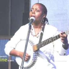 Veronika & Her Banjo