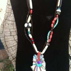 Inlay necklace