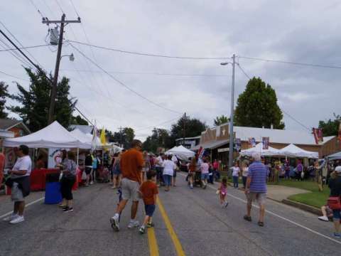 Scarecrow Festival Main Street 2014