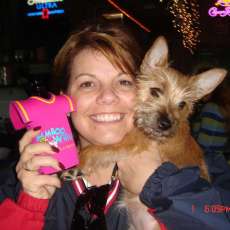 Carolyn B Greathouse