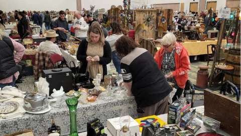 Tanner's Antique Show - May