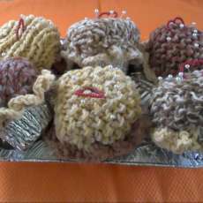 Knitted Muffin Pin Cushions