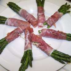 Bill's Prosciutto Wrapped Grilled Asparagus