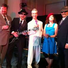 Good Lookilng People Drink Wine.