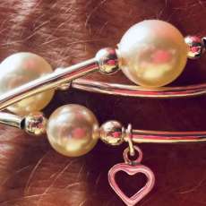 Grateful Pearls Trio With Heart