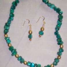 GREEN BEAD SET