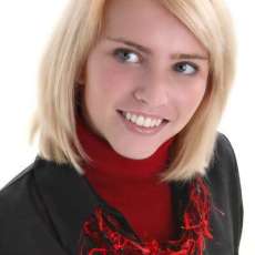 Fiber Necklace made with 5 different novelty yarns makes a vibrant statement