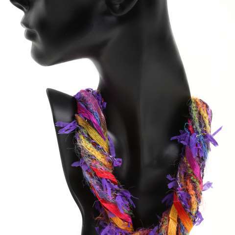 Twisted Fiber Necklace is highlighting 6 multiple and interesting yarn fibers with vibrant colors