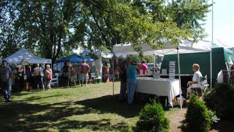Apple Country Art and Craft Show