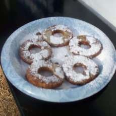 FOR PINEAPPLE LOVERS FRIED PINEAPPLE