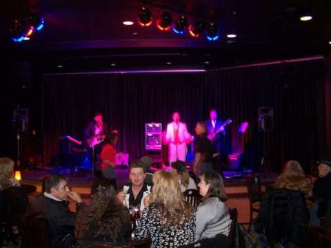 Band at Angel of the Winds