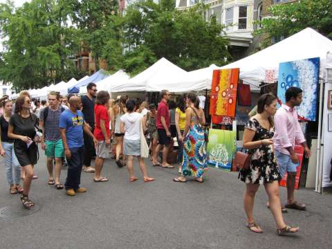 Why Festivals Can Be a Life-Changing Opportunity for Artists