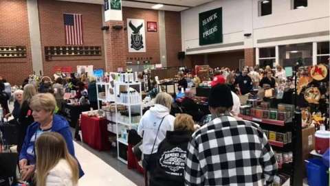 Bartlett High School Craft Show Home For the Holidays