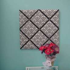 Damask Memo Board