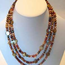 The Lauren Pearl Necklace