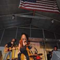 Jesi Performs for Our Troops Overseas