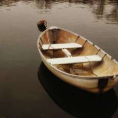 LONELY BOAT