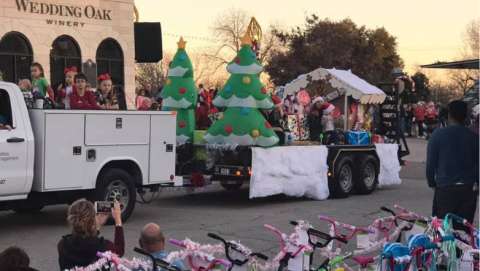 Burnet Christmas on the Square