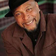 mark adam wood jr. /marquee star