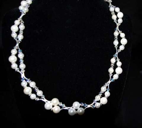 White pearl double strand
