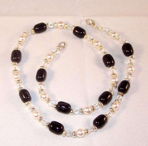 Black Agate and Pearls Necklace