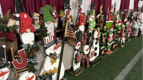 Arts & Crafts Holiday Spectacular Arts & Crafts Holiday Spectacular