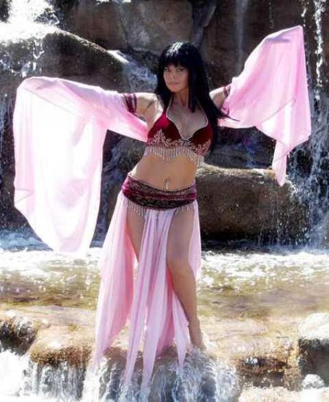 Venusahara Bellydancer