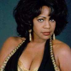 Artist Karien Zachery