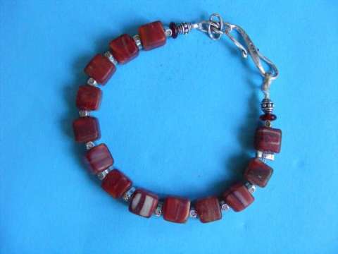 red jade braclet