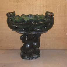 frog birdbath
