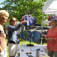 Buying at the Shoreline Spring Festival