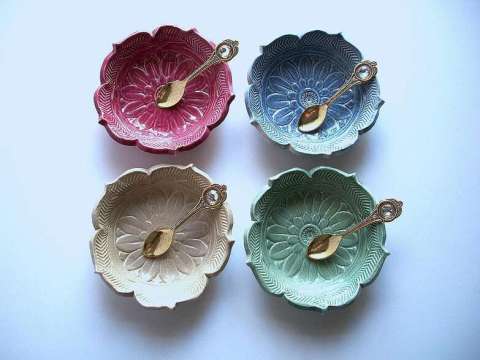 Set of Starburst Lotus Bowls with Spoons