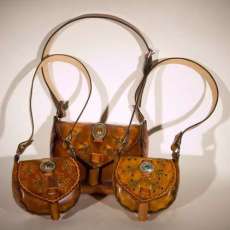 Little Flower shoulder bags with little flowers