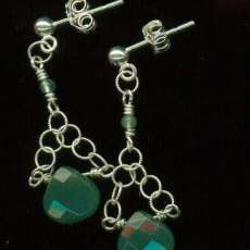 adventurine ear studs