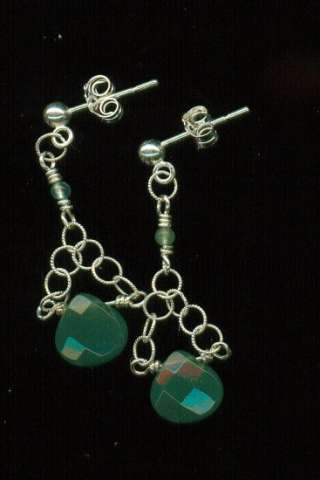 adventurine ear studs