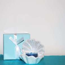 Porcelain Oyster Shell with hand poured tealight