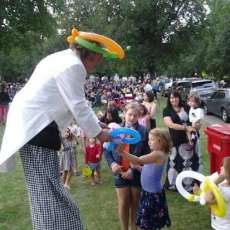 Clown Stilt-walker