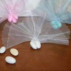 3 Jordan Almond Favor With Tulle