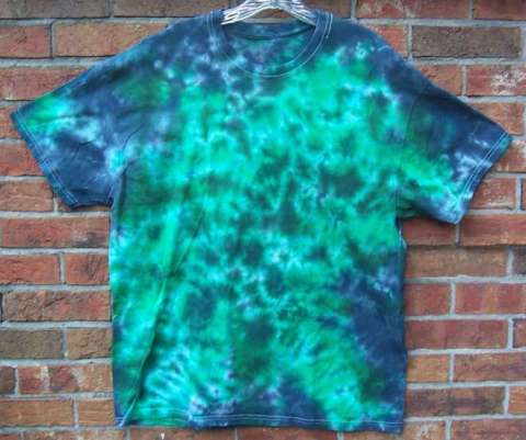 Green & Black Crinkled Tie Dye