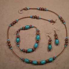 Magnasite Stone and Wood Beaded Necklace Set