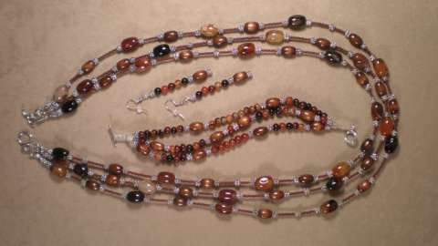 Agate Stone and Wood Beaded Triple Strand Necklace Set